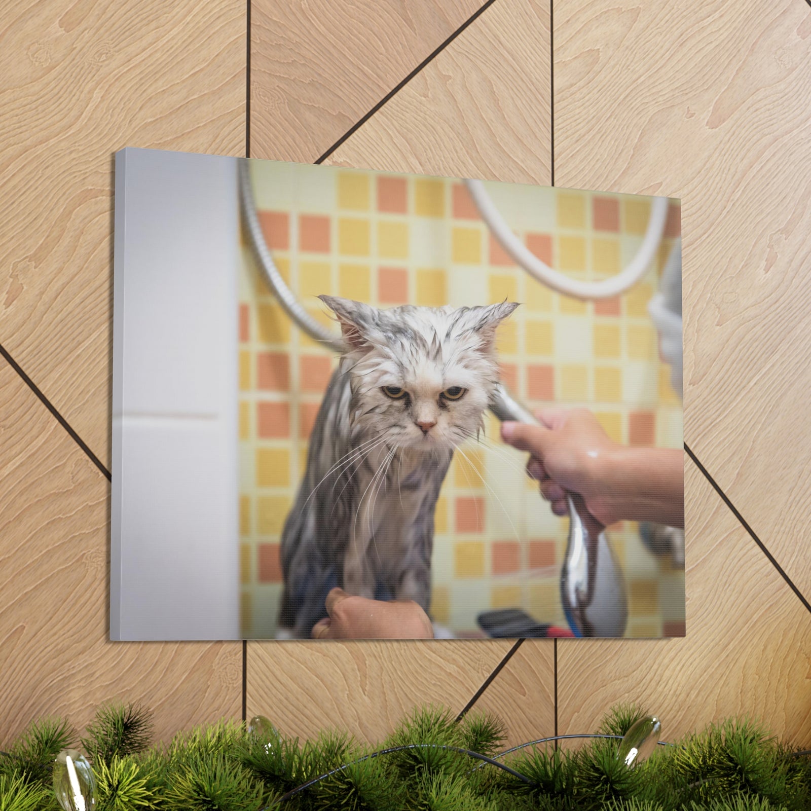 Cute Maine Coon Bath Canvas Wall Art for Home Decor Ready-to-Hang-Express Your Love Gifts