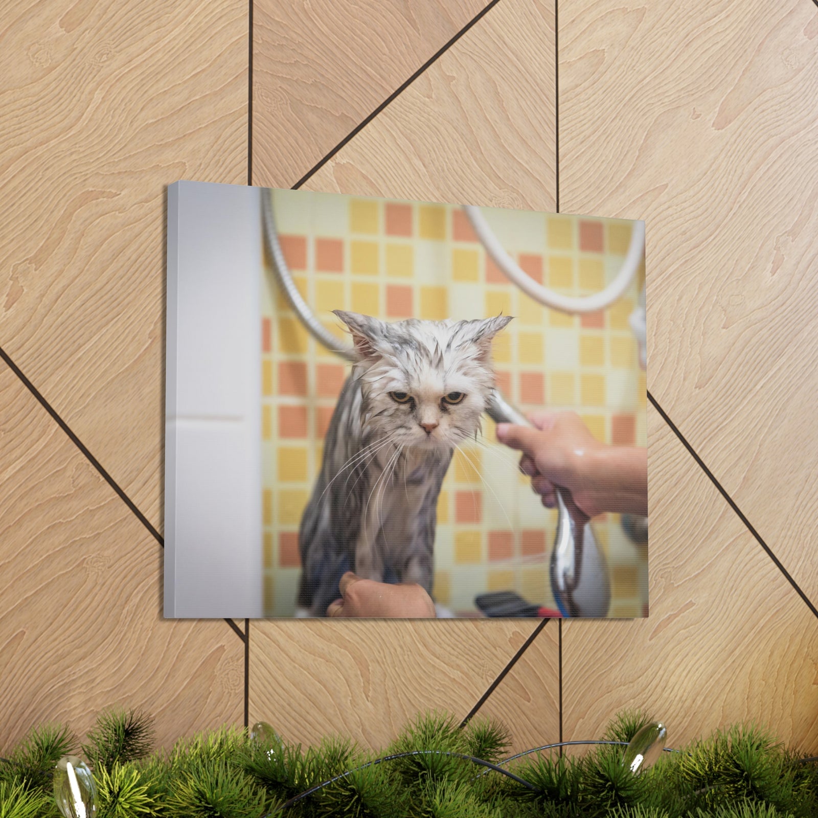 Cute Maine Coon Bath Canvas Wall Art for Home Decor Ready-to-Hang-Express Your Love Gifts