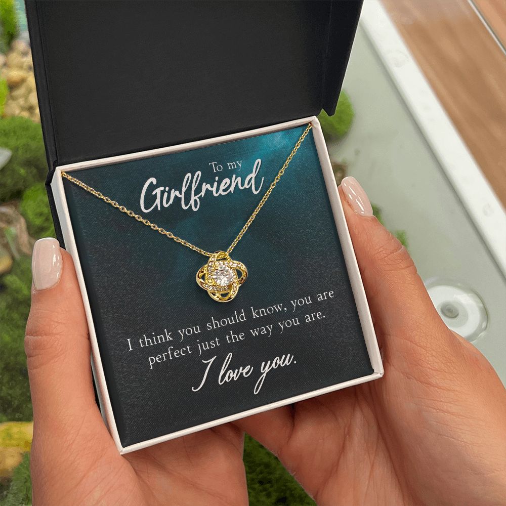 To My Girlfriend I Think You Should Know Infinity Knot Necklace Message Card-Express Your Love Gifts