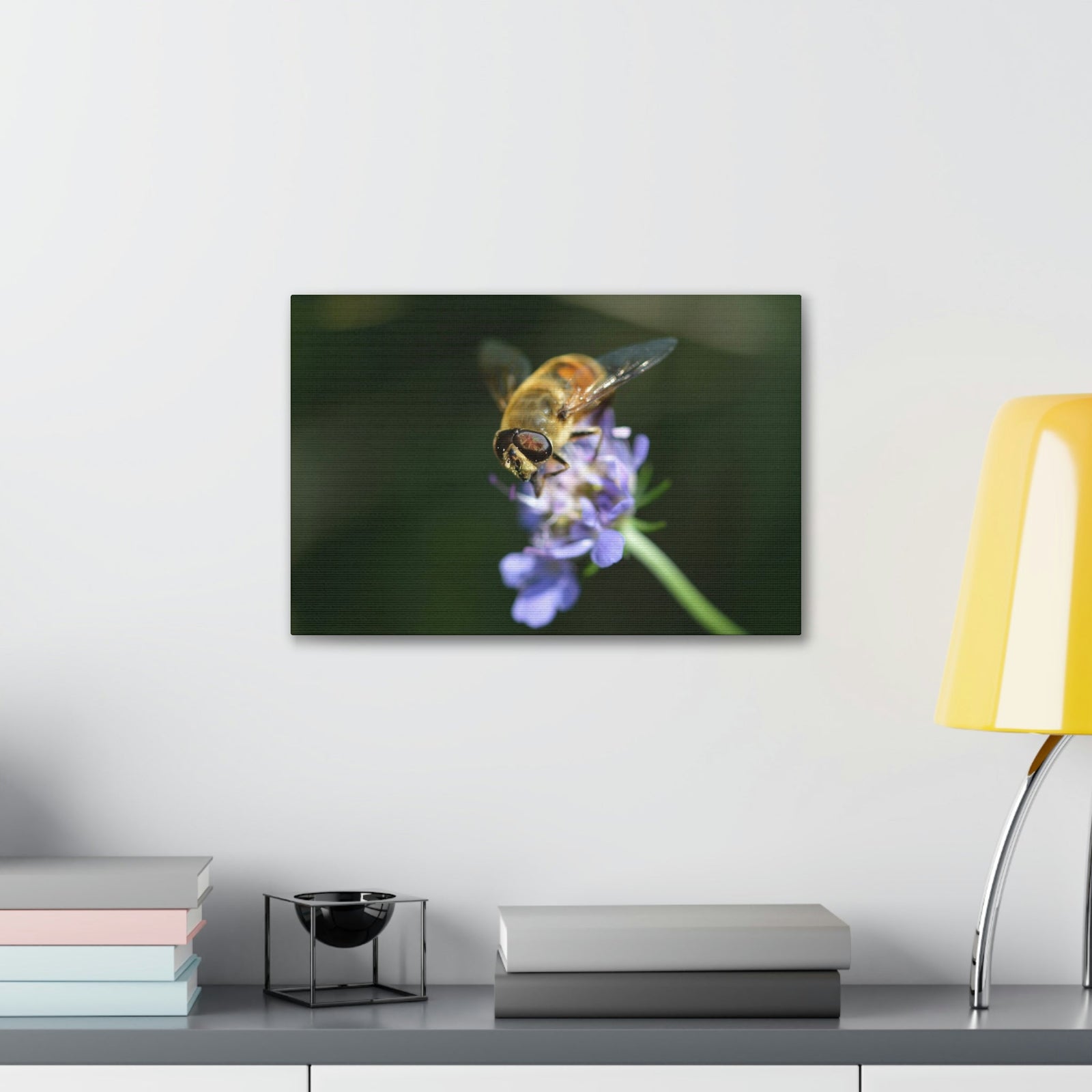 Scripture Walls Wasp Hunting Wasp on Hunt Print Animal Wall Art Wildlife Canvas Prints Wall Art Ready to Hang Unframed-Express Your Love Gifts