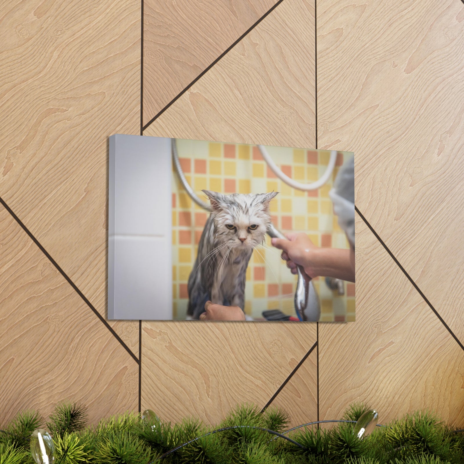 Cute Maine Coon Bath Canvas Wall Art for Home Decor Ready-to-Hang-Express Your Love Gifts