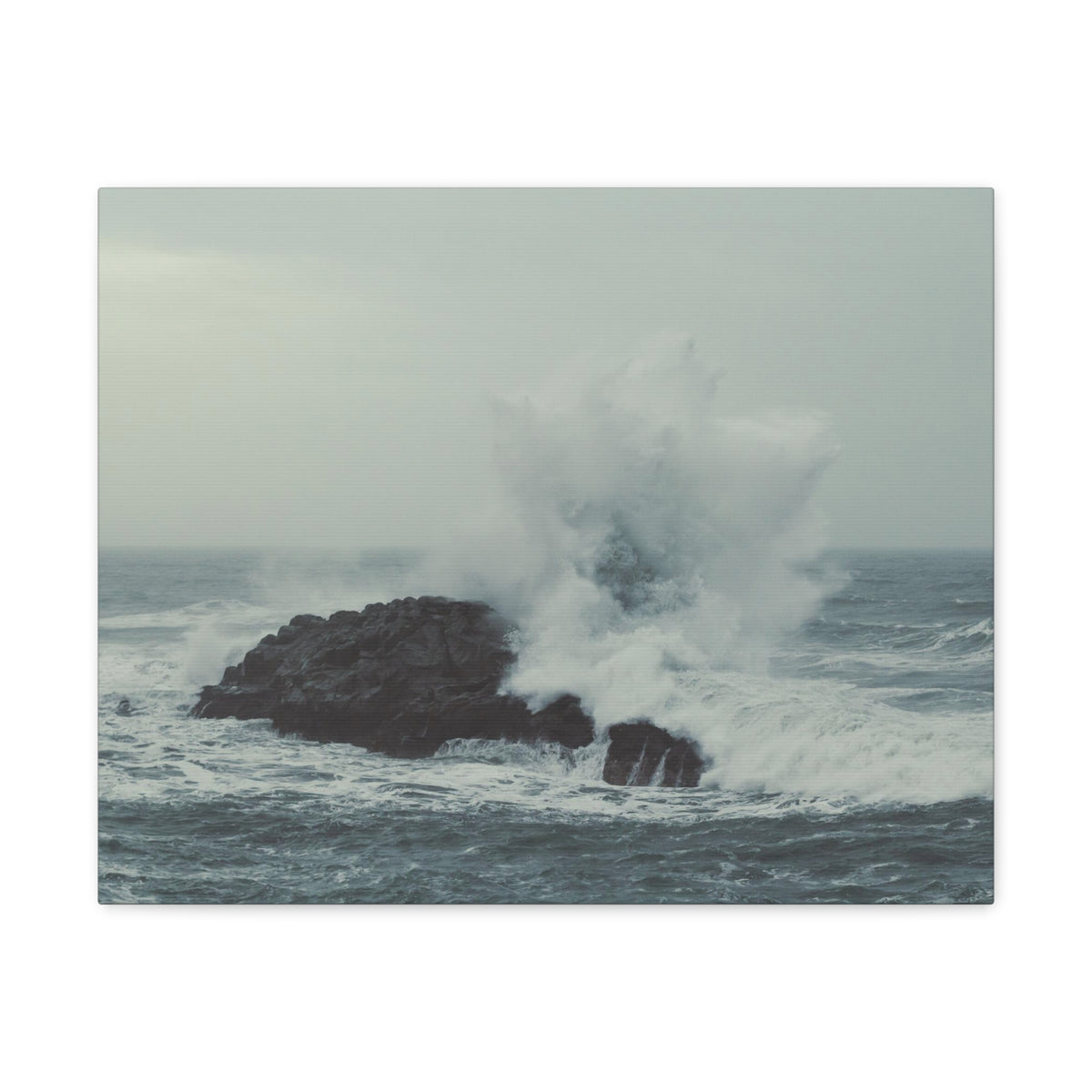 Splashing Water Rock Ocean Landscape Ocean Canvas Wall Art for Home Decor Ready-to-Hang-Express Your Love Gifts
