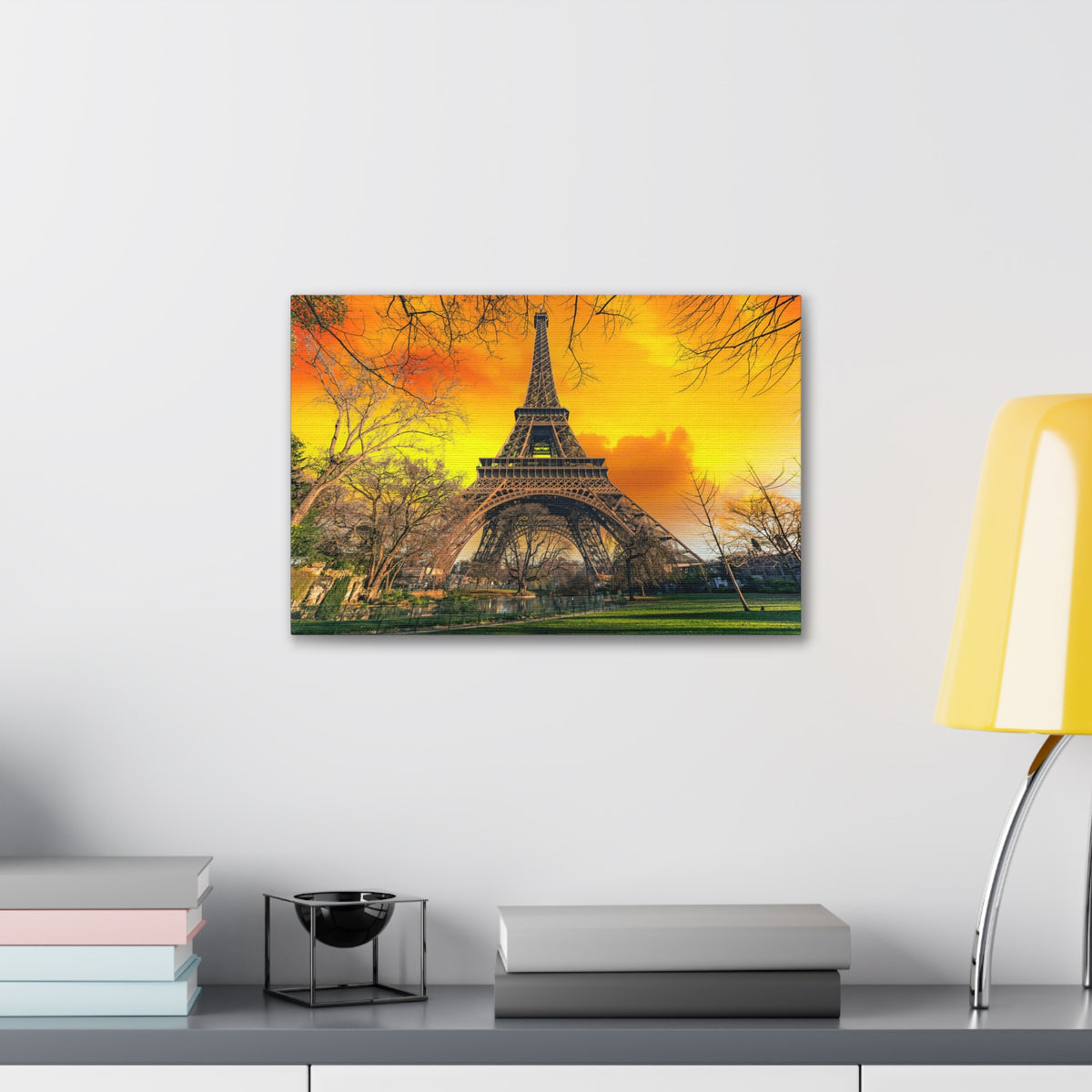 Fantastic View of Paris Eiffel Paris Eiffel Tower Couple France Canvas Artwork High-Quality Breathtaking French City for Home Decor Ready to Hang-Express Your Love Gifts