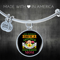 Any Woman Can be a Golden Retriever Mom Bracelet Stainless Steel or 18k Gold Circle Bangle-Express Your Love Gifts