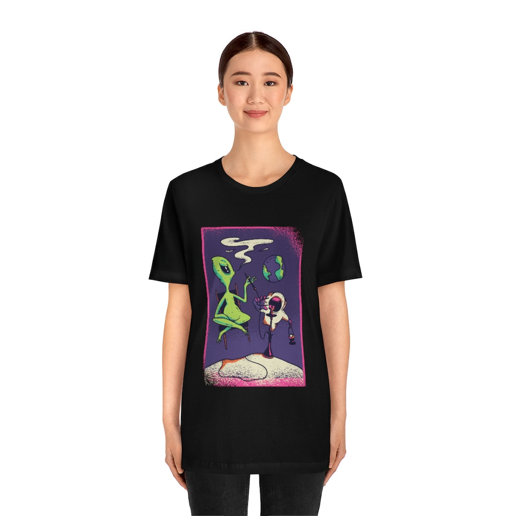 Gift for Alien UFO Fan Alien Smoking Hookah UFO TShirt-Express Your Love Gifts