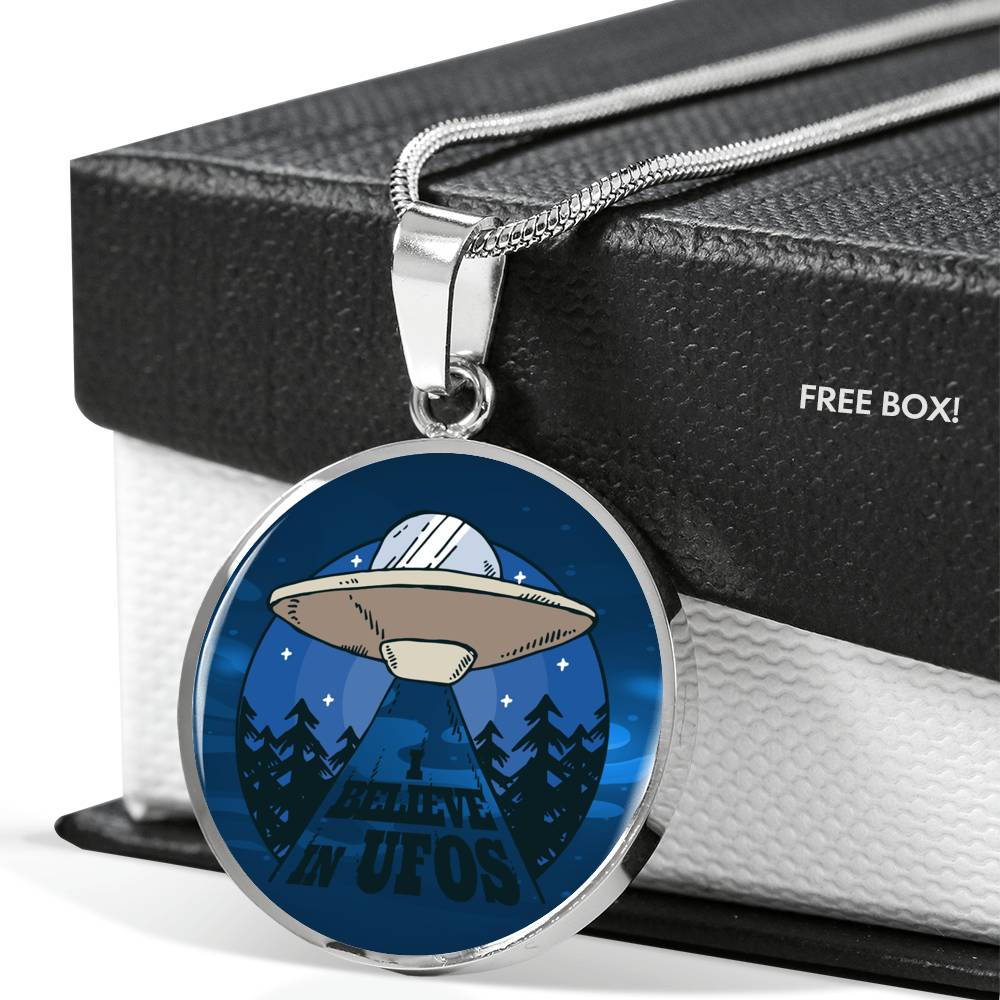 I Believe In UFO'S Circle Pendant UFO Alien Fan Necklace Stainless Steel or 18k Gold 18-22"-Express Your Love Gifts