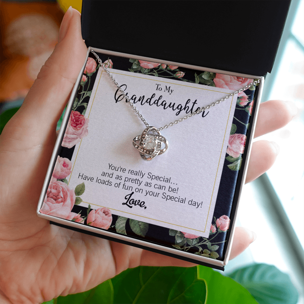 Pretty Granddaughter Infinity Knot Necklace Message Card-Express Your Love Gifts