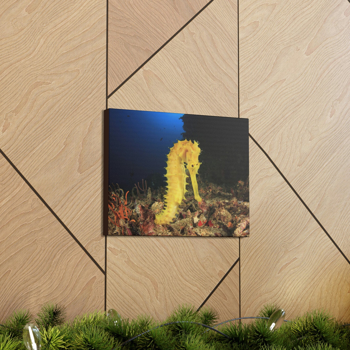 Scripture Walls Seahorse Hunting Seahorse on Hunt Print Animal Wall Art Wildlife Canvas Prints Wall Art Ready to Hang Unframed-Express Your Love Gifts