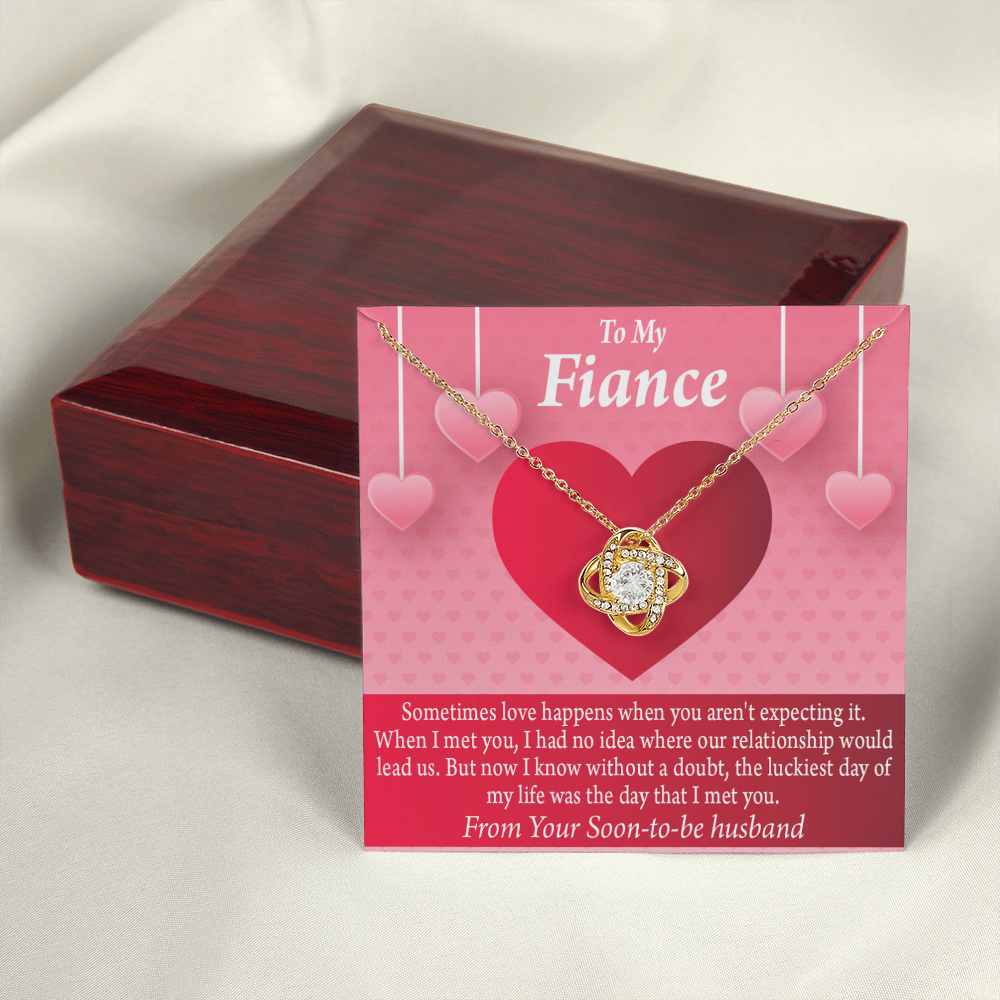 To My Fiancee I'm Lucky To Have Met You Infinity Knot Necklace Message Card-Express Your Love Gifts