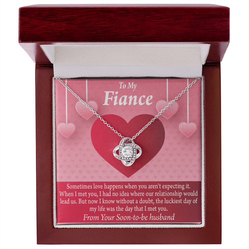 To My Fiancee I'm Lucky To Have Met You Infinity Knot Necklace Message Card-Express Your Love Gifts
