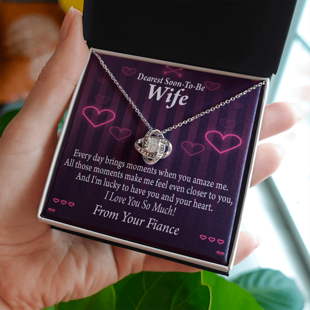 To My Fiancee I'm Lucky To Have You and Your Heart Infinity Knot Necklace Message Card-Express Your Love Gifts