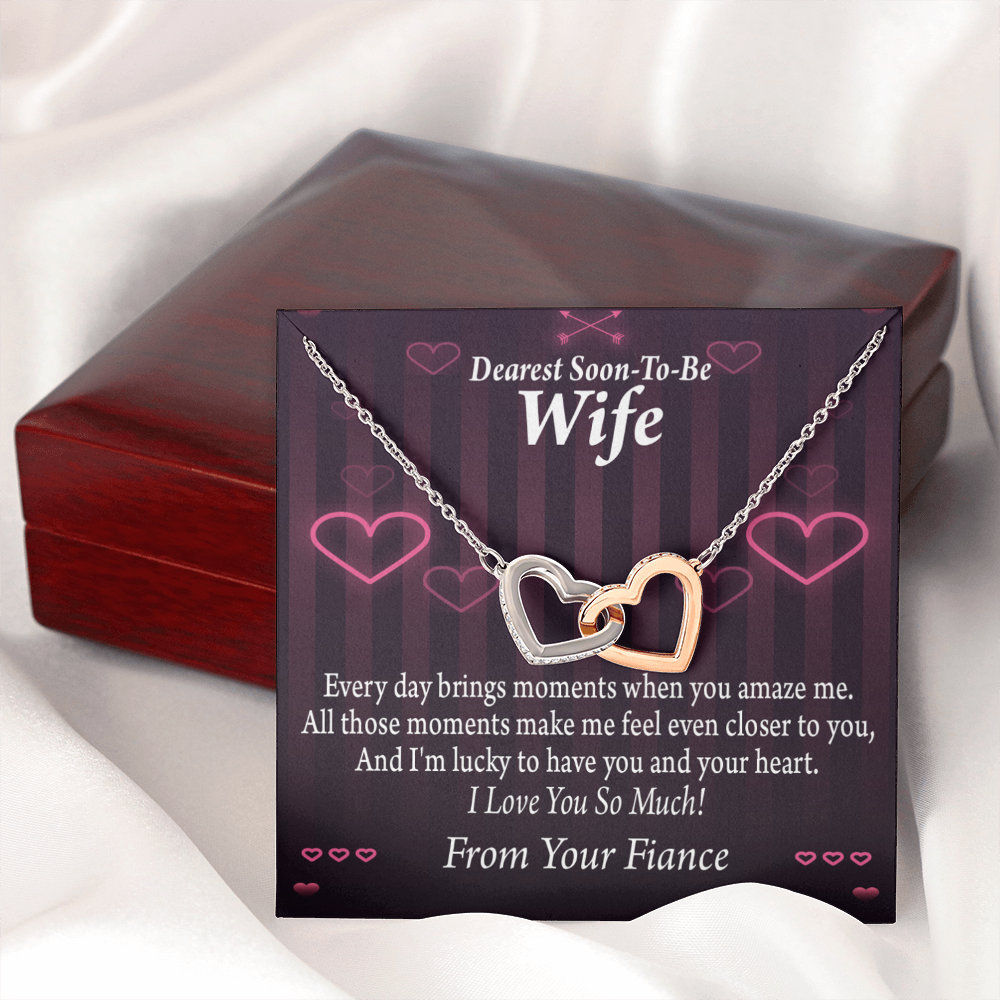 To My Fiancee I'm Lucky To Have You and Your Heart Inseparable Necklace-Express Your Love Gifts