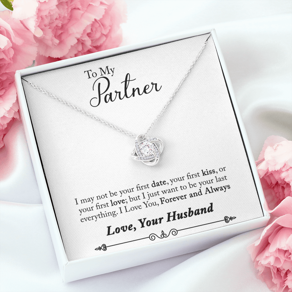 To My Fiancee My Partner Infinity Knot Necklace Message Card-Express Your Love Gifts