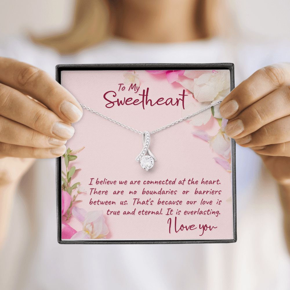 To My Girlfriend I Believe Alluring Ribbon Necklace Message Card-Express Your Love Gifts