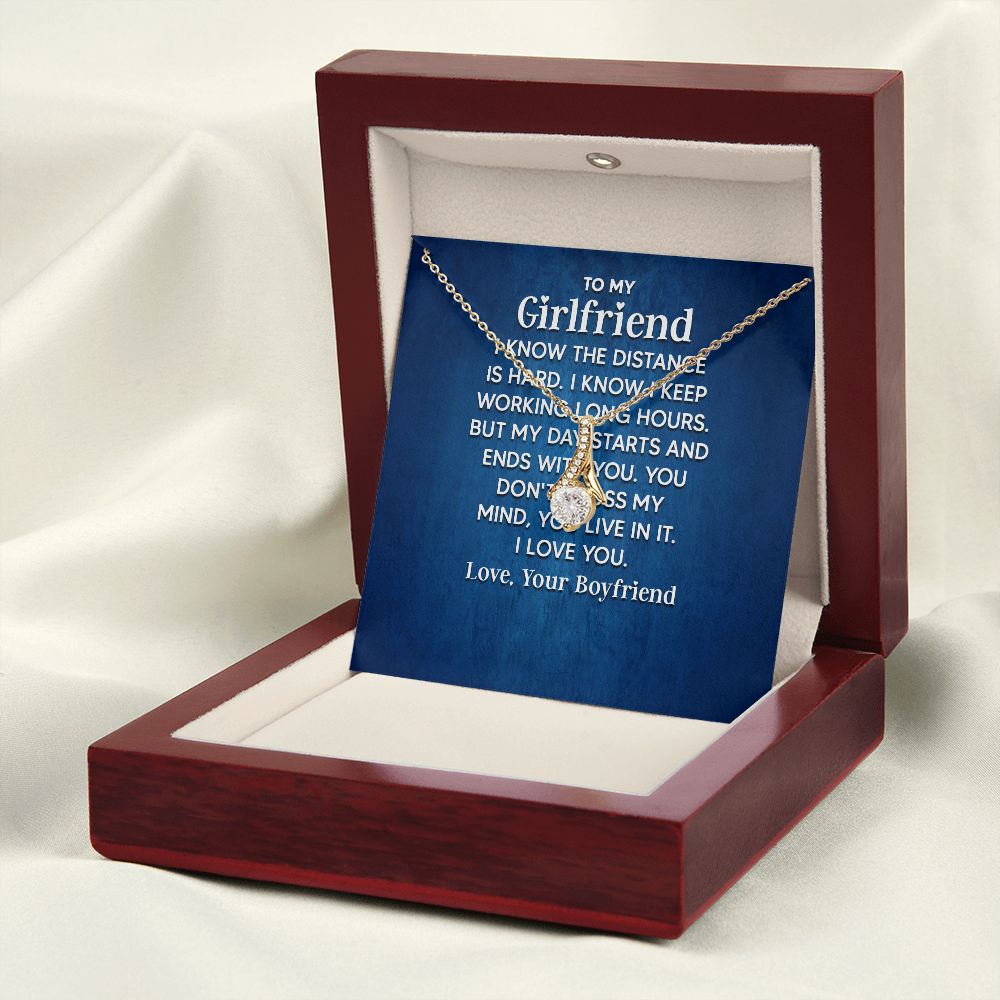 To My Girlfriend I Know the Distance is Hard Alluring Ribbon Necklace Message Card-Express Your Love Gifts