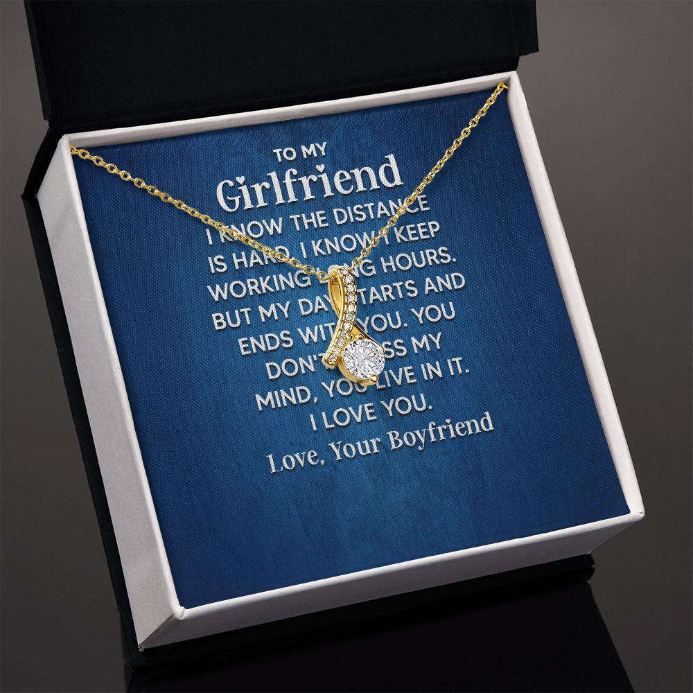 To My Girlfriend I Know the Distance is Hard Alluring Ribbon Necklace Message Card-Express Your Love Gifts