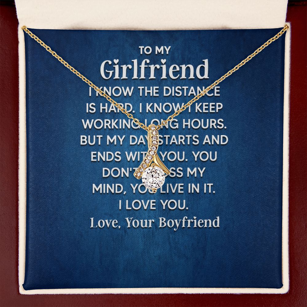 To My Girlfriend I Know the Distance is Hard Alluring Ribbon Necklace Message Card-Express Your Love Gifts
