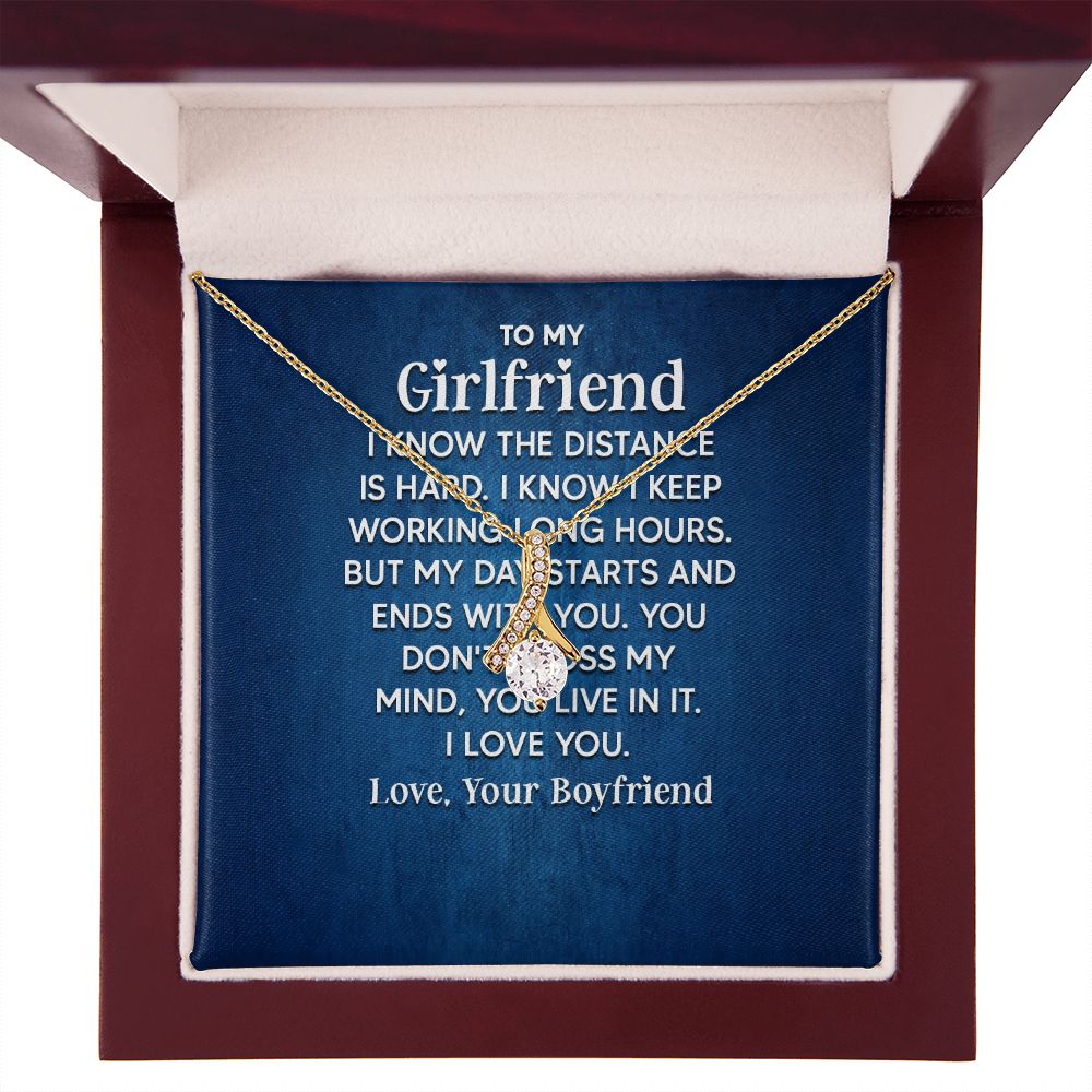 To My Girlfriend I Know the Distance is Hard Alluring Ribbon Necklace Message Card-Express Your Love Gifts