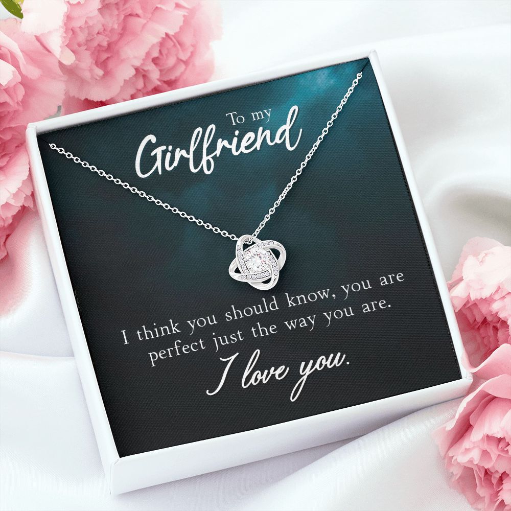 To My Girlfriend I Think You Should Know Infinity Knot Necklace Message Card-Express Your Love Gifts