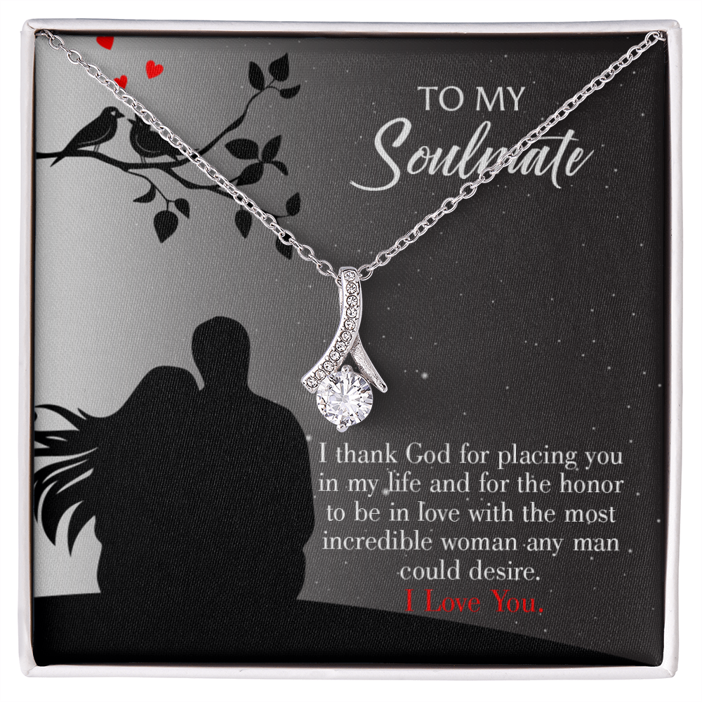 To My Girlfriend Incredible Woman Alluring Ribbon Necklace Message Card-Express Your Love Gifts