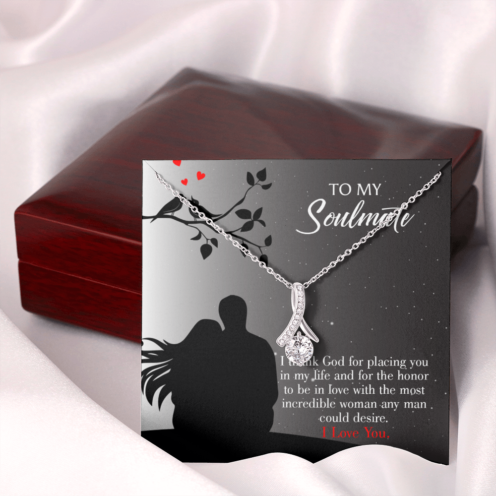 To My Girlfriend Incredible Woman Alluring Ribbon Necklace Message Card-Express Your Love Gifts