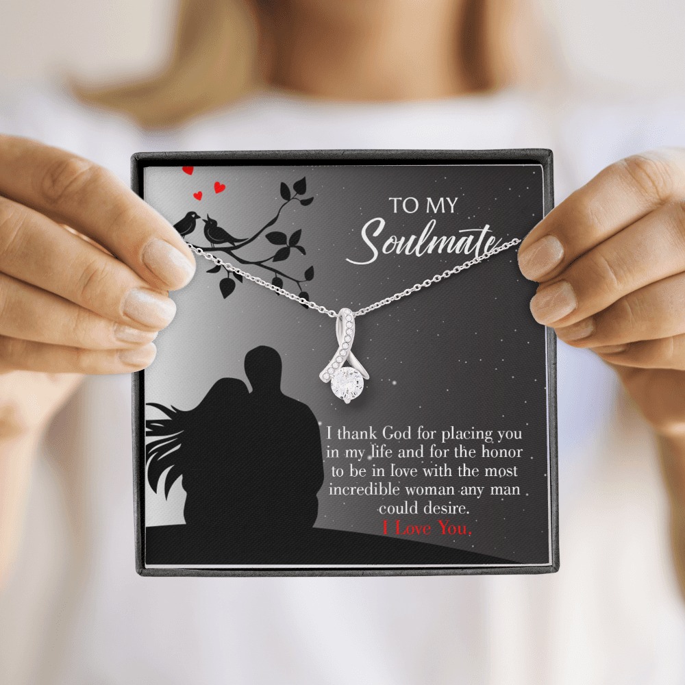 To My Girlfriend Incredible Woman Alluring Ribbon Necklace Message Card-Express Your Love Gifts