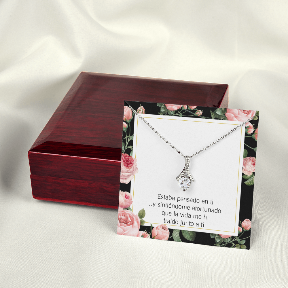 To My Girlfriend Thinking of You Spanish Alluring Ribbon Necklace Message Card-Express Your Love Gifts