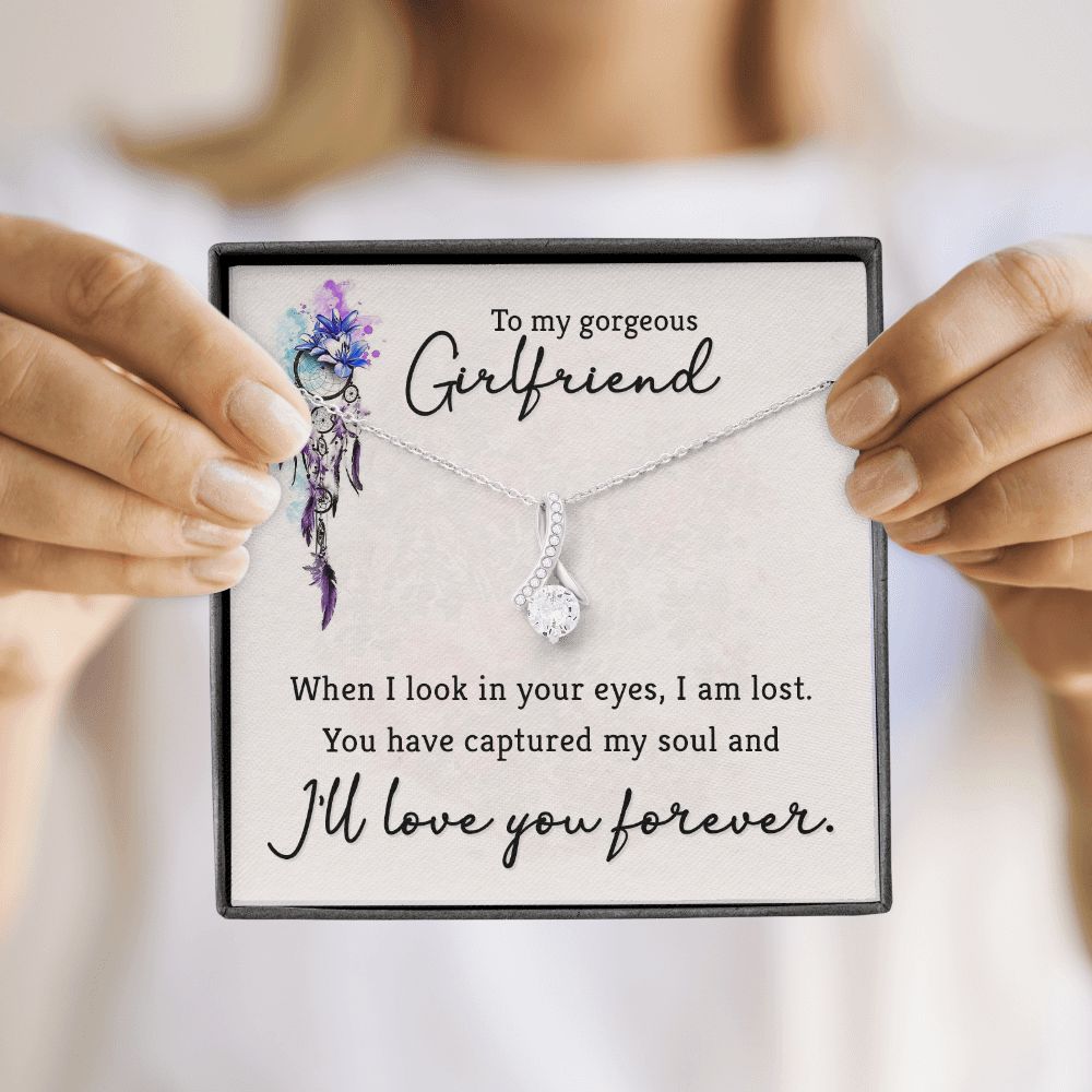 To My Girlfriend When I Look in Your Eyes Alluring Ribbon Necklace Message Card-Express Your Love Gifts